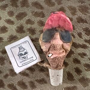 NWT Vintage Chris Hammock Spinner Bass Fisherman Carved Wooden Bottle Stopper